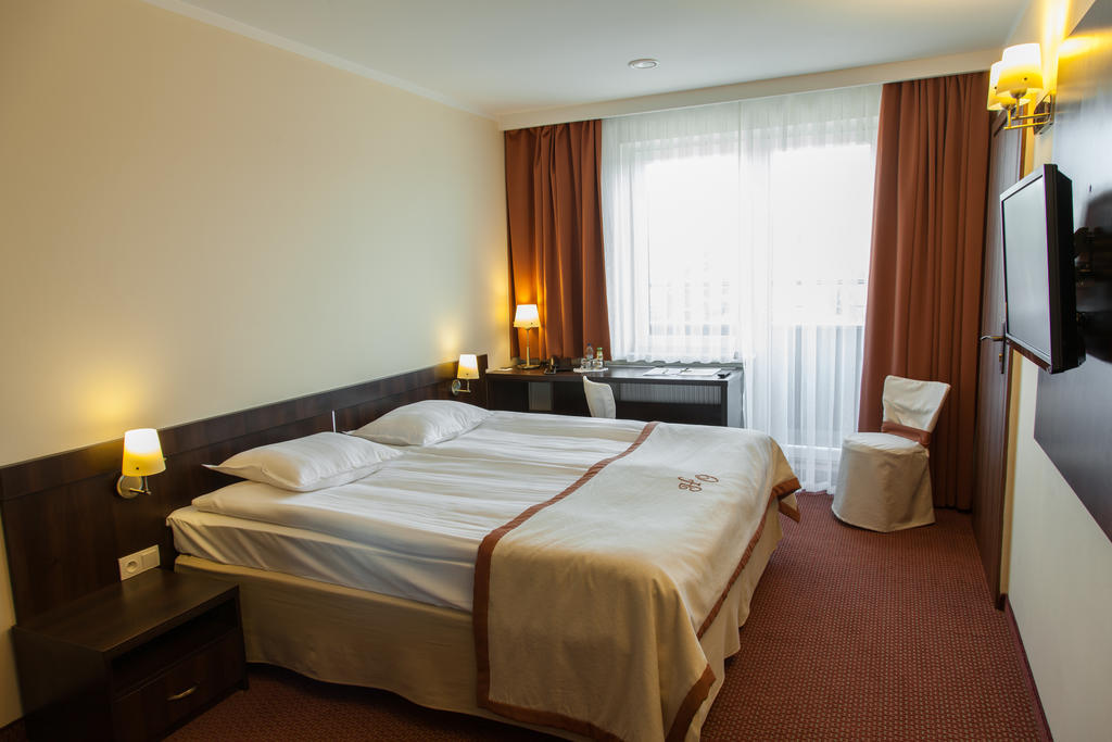 Hotel Ostrawa Wodzisław Śląski Exterior foto